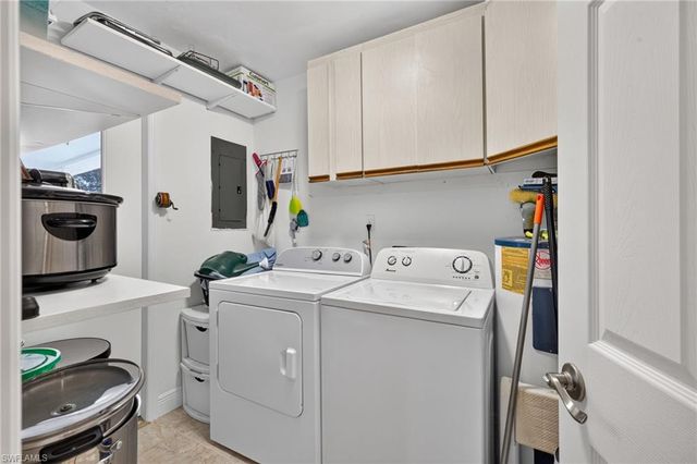 5712 Bass CIR, Fort Myers, FL 33919