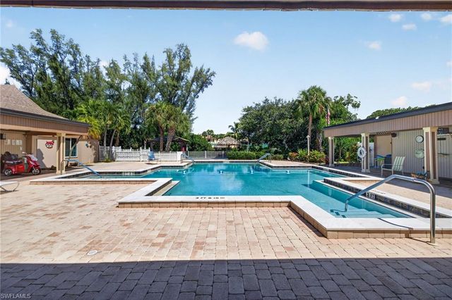 5712 Bass CIR, Fort Myers, FL 33919