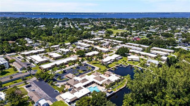 5712 Bass CIR, Fort Myers, FL 33919