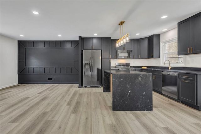 3706 Chesapeake Way, Atlanta, GA 30344