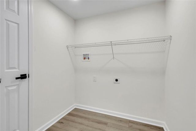 3706 Chesapeake Way, Atlanta, GA 30344