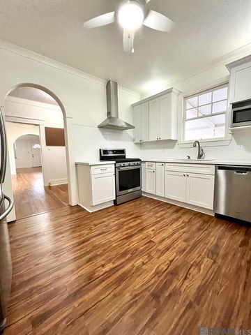 1339 Perkins, Baton Rouge, LA 70806