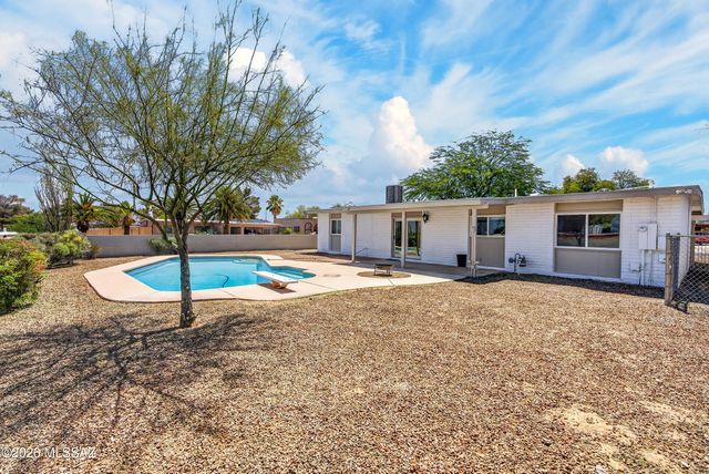 7745 E 34th Street, Tucson, AZ 85710