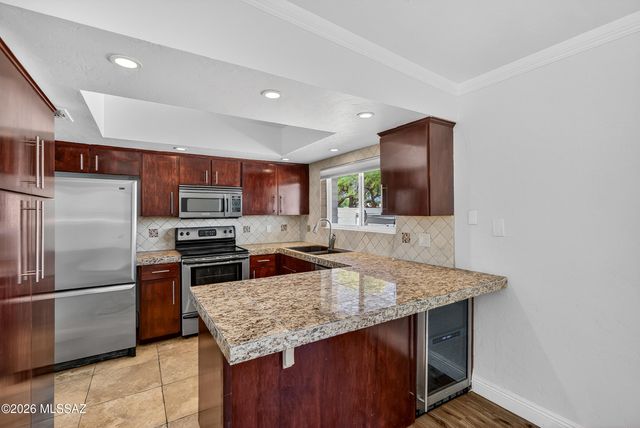 7745 E 34th Street, Tucson, AZ 85710