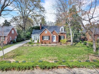 1221 Oakwood Avenue, Gastonia, NC 28052