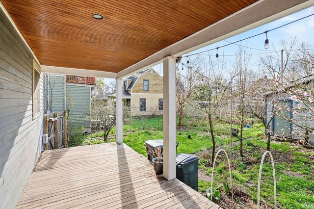 706 California Street, South Bend, IN 46616