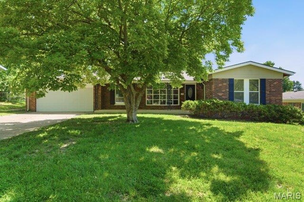 13910 Sunland Drive, Unincorporated, MO 63034