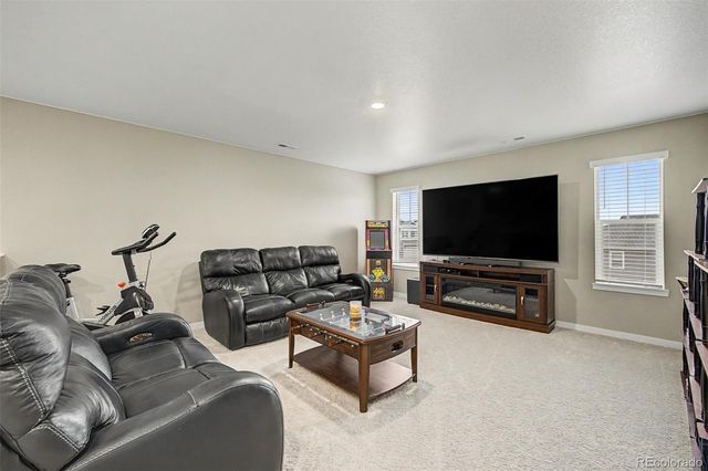 15704 Roslyn Street, Thornton, CO 80602