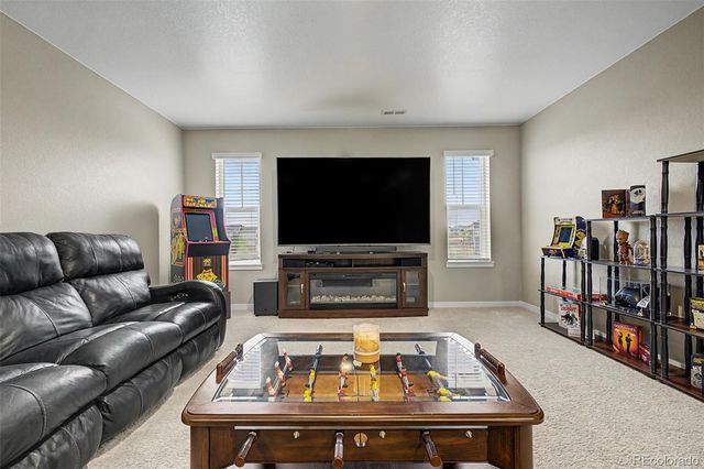 15704 Roslyn Street, Thornton, CO 80602