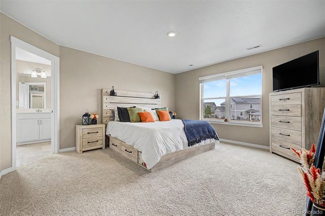 15704 Roslyn Street, Thornton, CO 80602