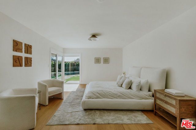 4204 Olympiad Drive, Los Angeles, CA 90043