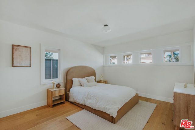 4204 Olympiad Drive, Los Angeles, CA 90043