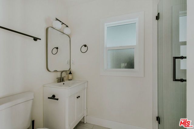 4204 Olympiad Drive, Los Angeles, CA 90043