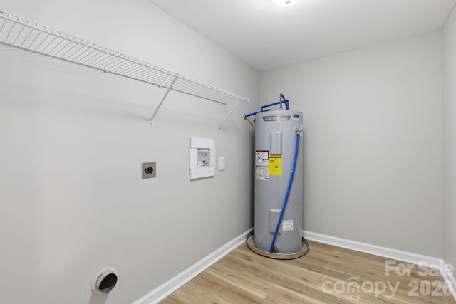 3620 2nd Avenue SW, Hickory, NC 28602