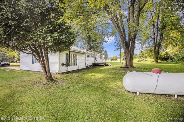 9486 Miramichi Drive, Evart, MI 49631