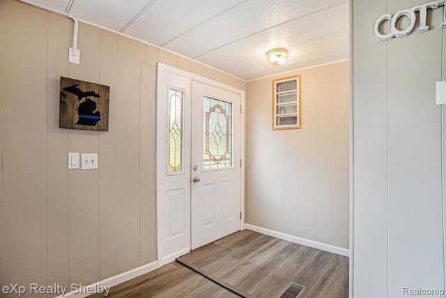 9486 Miramichi Drive, Evart, MI 49631