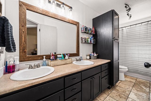 1123 Candytuft Blvd, Pueblo, CO 81001