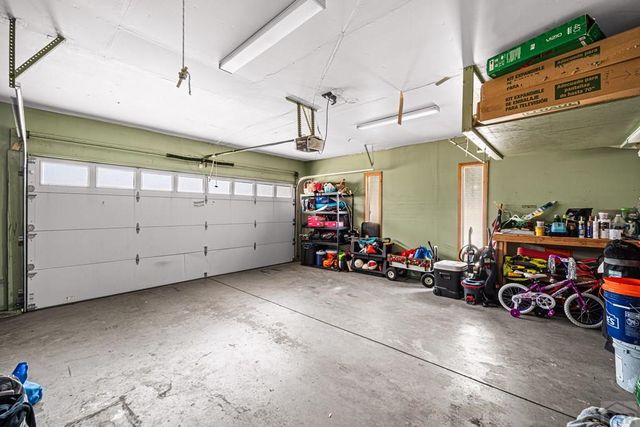 1123 Candytuft Blvd, Pueblo, CO 81001