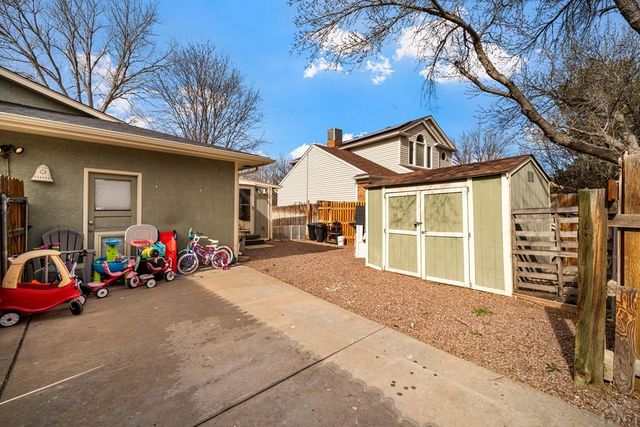 1123 Candytuft Blvd, Pueblo, CO 81001