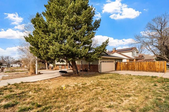1123 Candytuft Blvd, Pueblo, CO 81001