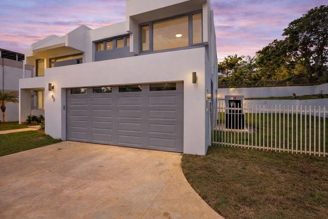 52 CAPRI STREET, San Juan, PR 00926