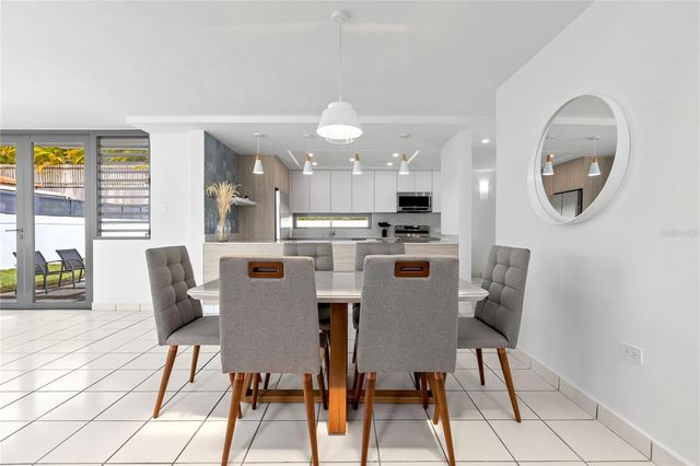 52 CAPRI STREET, San Juan, PR 00926