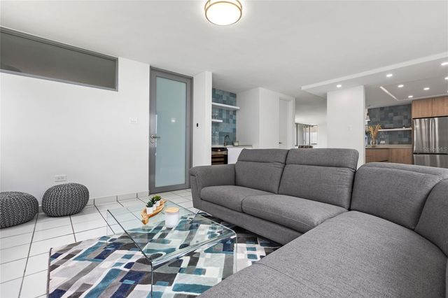 52 CAPRI STREET, San Juan, PR 00926