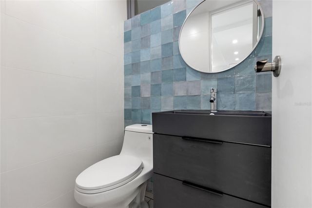 52 CAPRI STREET, San Juan, PR 00926