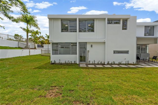 52 CAPRI STREET, San Juan, PR 00926