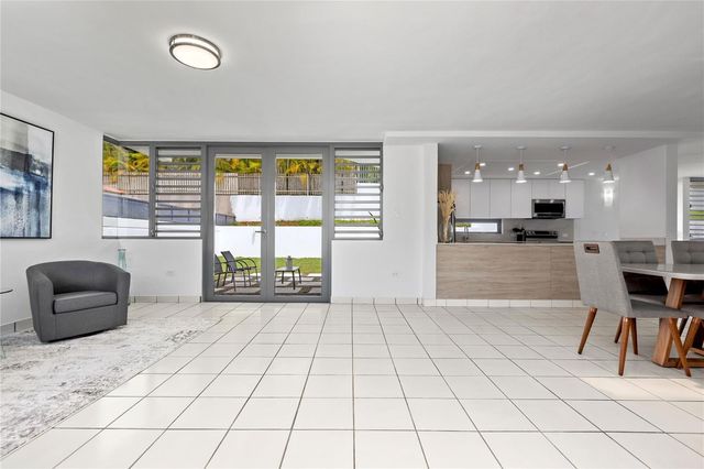 52 CAPRI STREET, San Juan, PR 00926