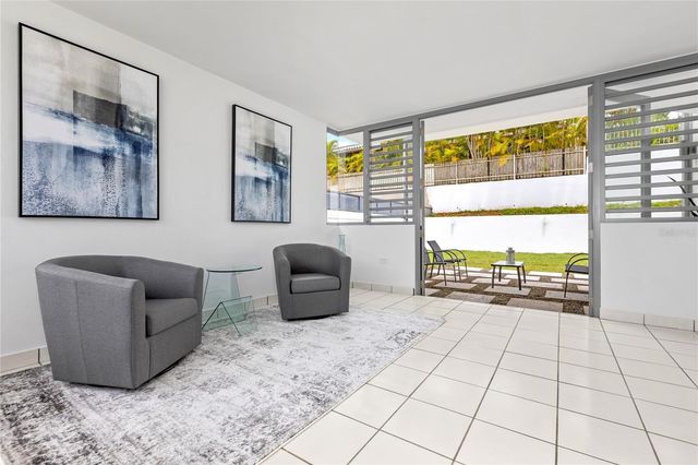52 CAPRI STREET, San Juan, PR 00926