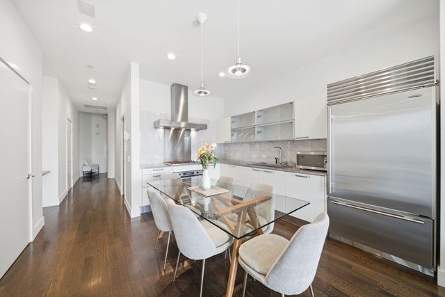 360 Newbury St 508, Boston, MA 02115