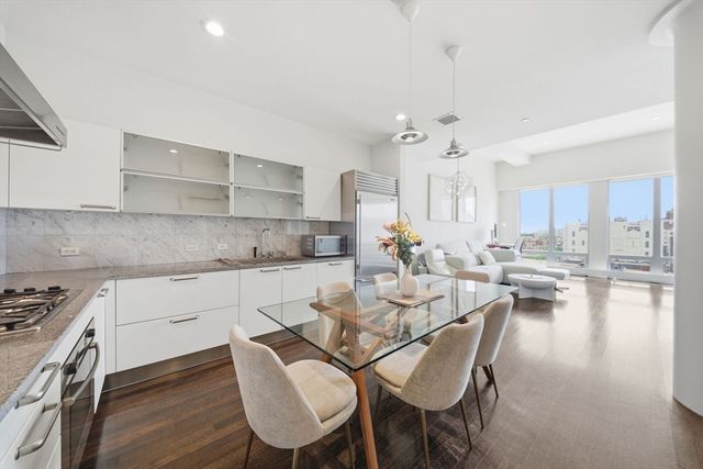 360 Newbury St 508, Boston, MA 02115