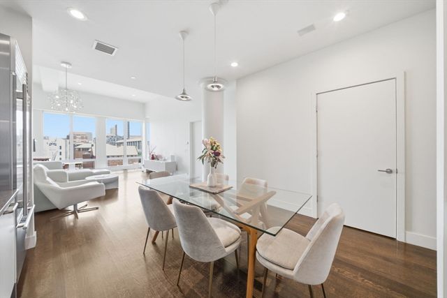 360 Newbury St 508, Boston, MA 02115