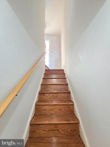 2344 HUNTER PL SE, Washington, DC 20020