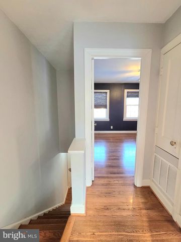 2344 HUNTER PL SE, Washington, DC 20020