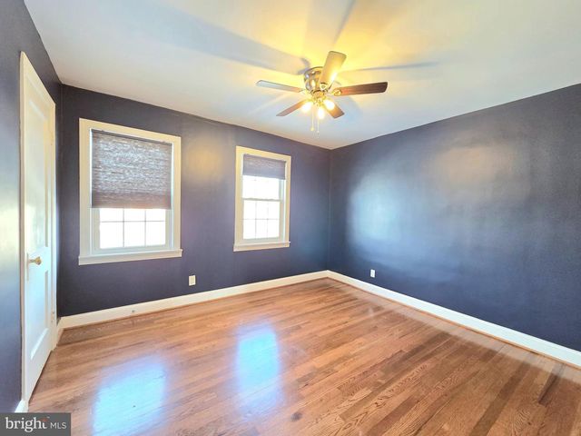 2344 HUNTER PL SE, Washington, DC 20020