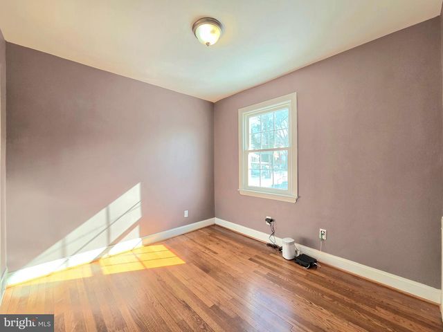 2344 HUNTER PL SE, Washington, DC 20020