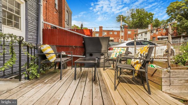 2344 HUNTER PL SE, Washington, DC 20020