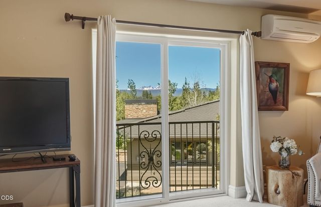 19372 Seaton Loop, Bend, OR 97702