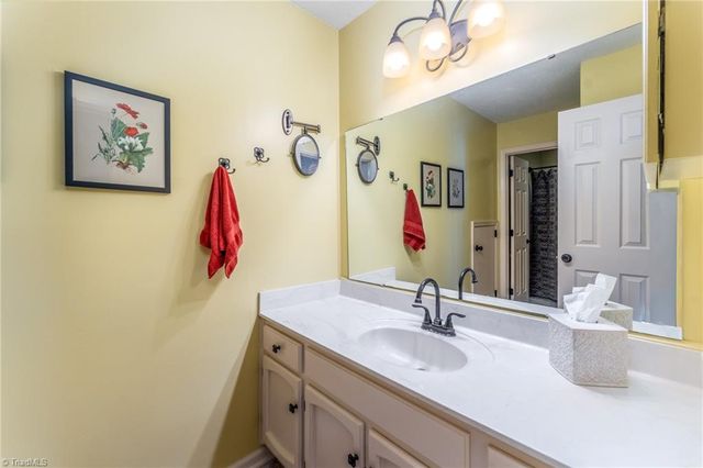 19 Park Village Lane, Greensboro, NC 27455