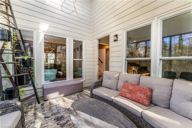 19 Park Village Lane, Greensboro, NC 27455