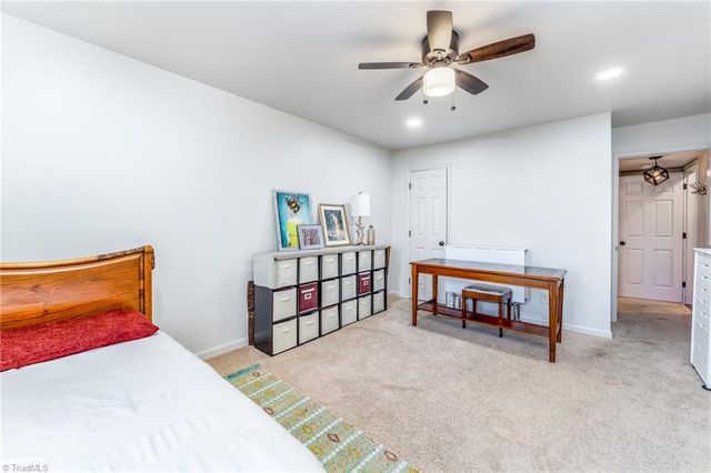 19 Park Village Lane, Greensboro, NC 27455