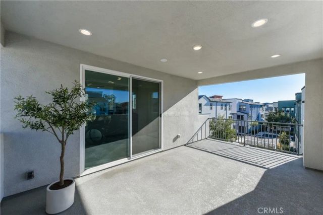 123 Tenor, Irvine, CA 92618