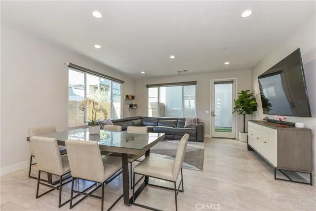 123 Tenor, Irvine, CA 92618