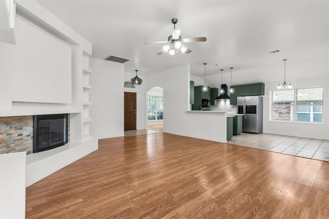1207 E Oak Street, Wylie, TX 75098