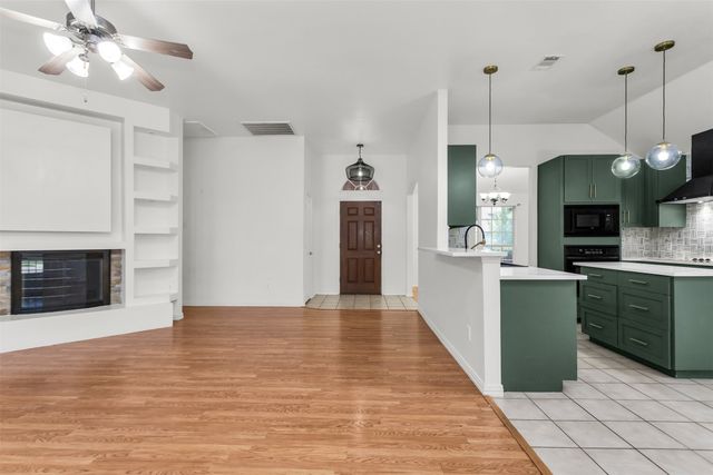 1207 E Oak Street, Wylie, TX 75098