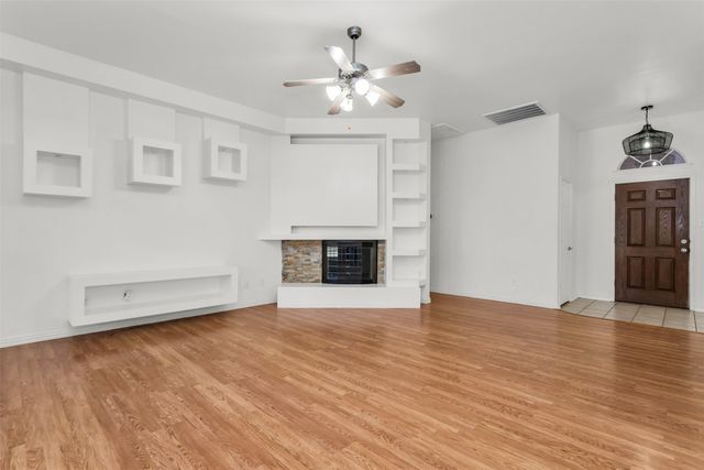 1207 E Oak Street, Wylie, TX 75098