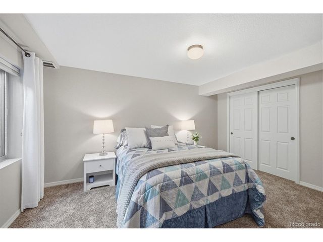 2365 Indian Paintbrush Dr, Highlands Ranch, CO 80129