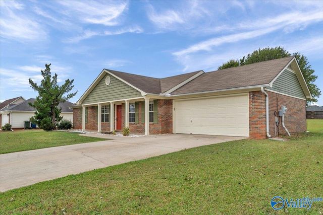 118 Delta Pine Drive, Huntsville, AL 35811